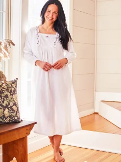April Cornell Avondale White Nighty- Robes, Nightgowns & Dresses