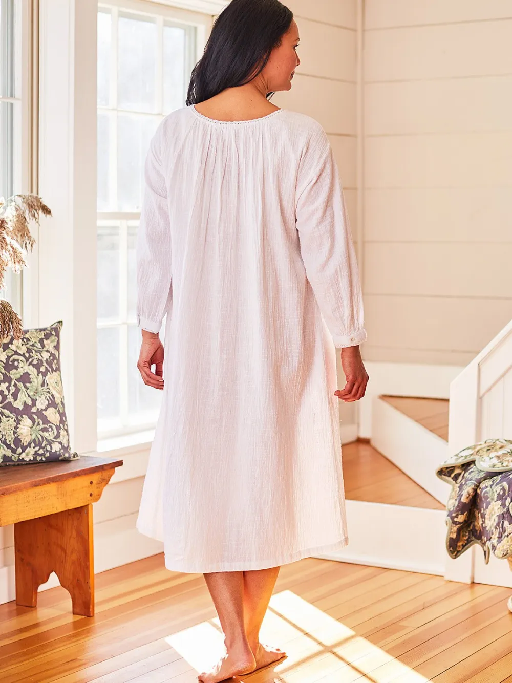 April Cornell Avondale White Nighty- Robes, Nightgowns & Dresses