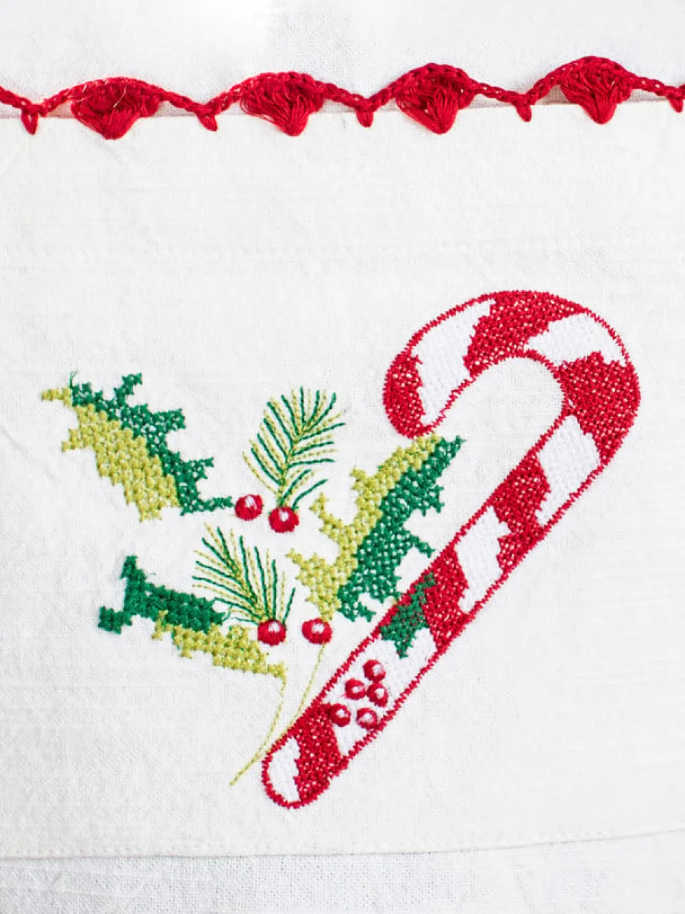 April Cornell Candy Cane Ecru Cross Stitch Embroidered Chef Apron- Aprons