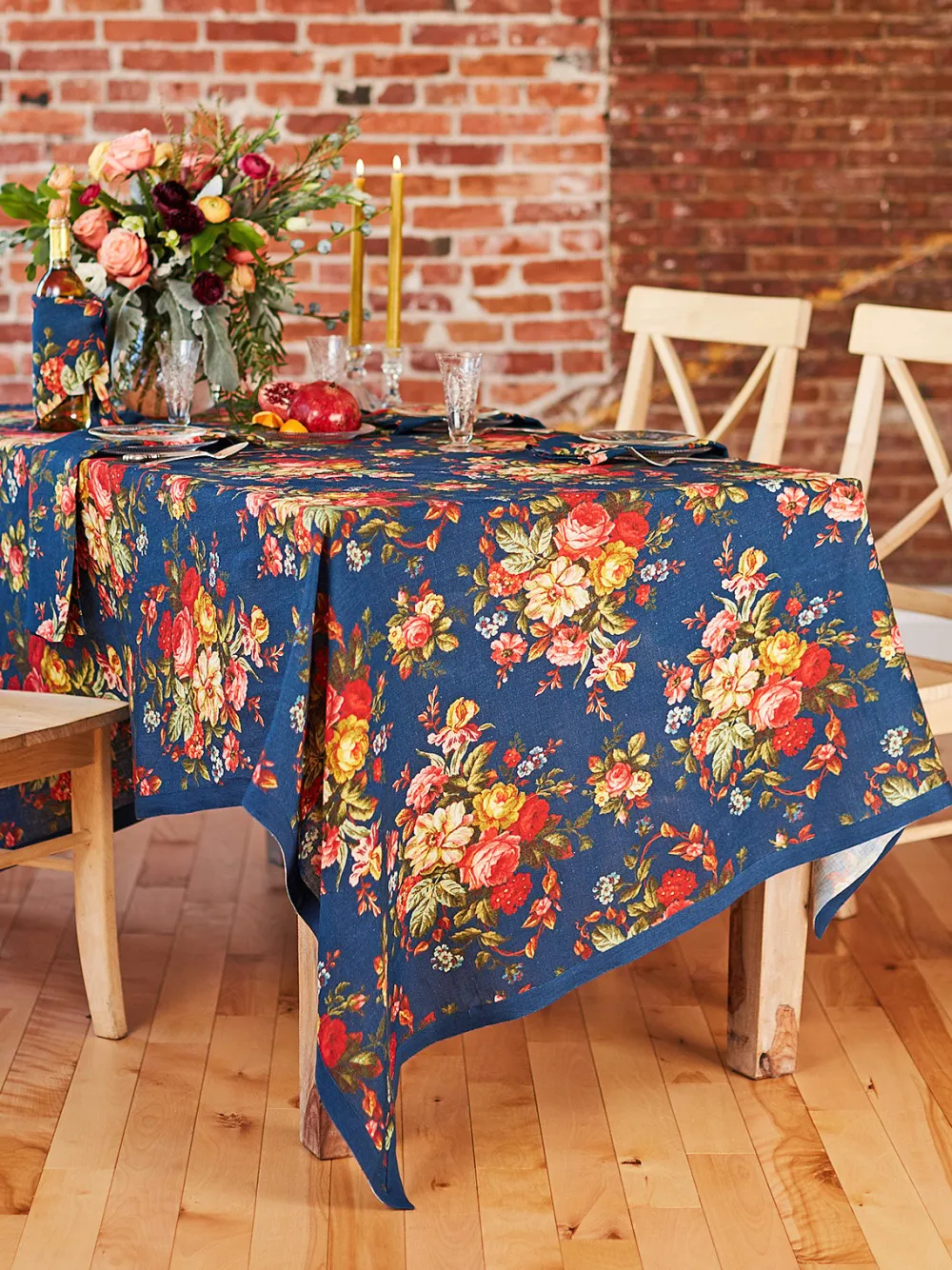 April Cornell Cassandra Ink Tablecloth, 54" x 90"- Tablecloths