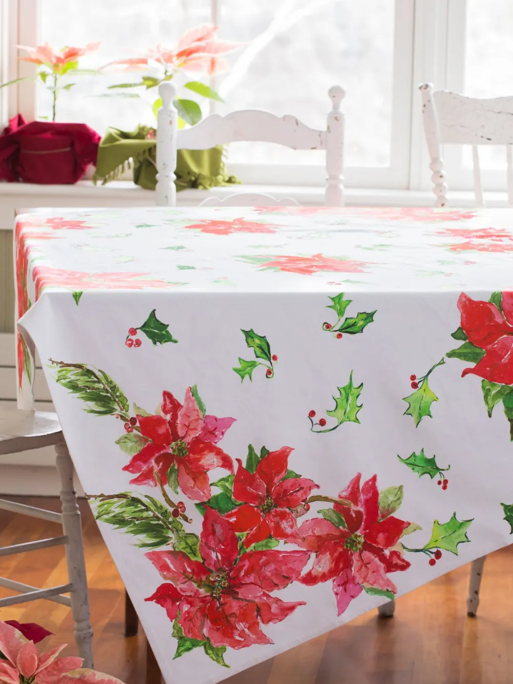 April Cornell Poinsettia Tablecloth, 60" x 90"- Tablecloths