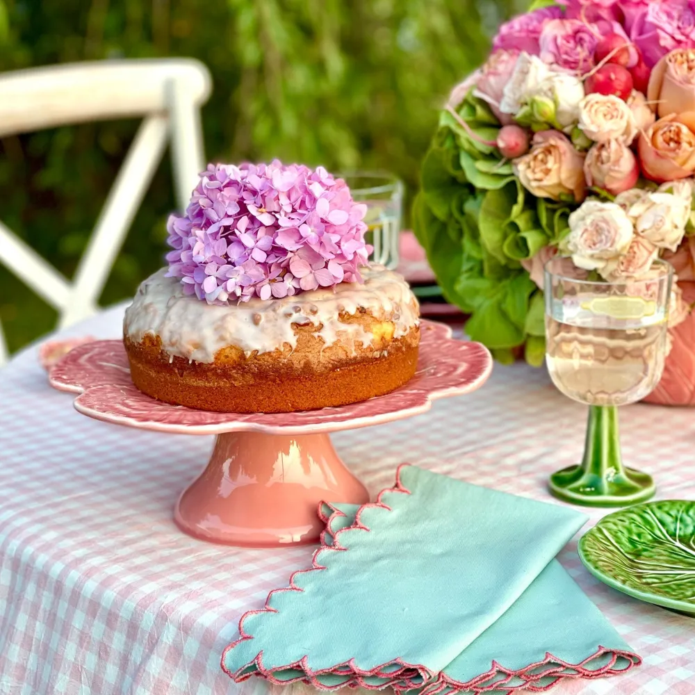 Bordallo Pinheiro Pink Cabbage Cake Stand- Bordallo Pinheiro|Serving Plates