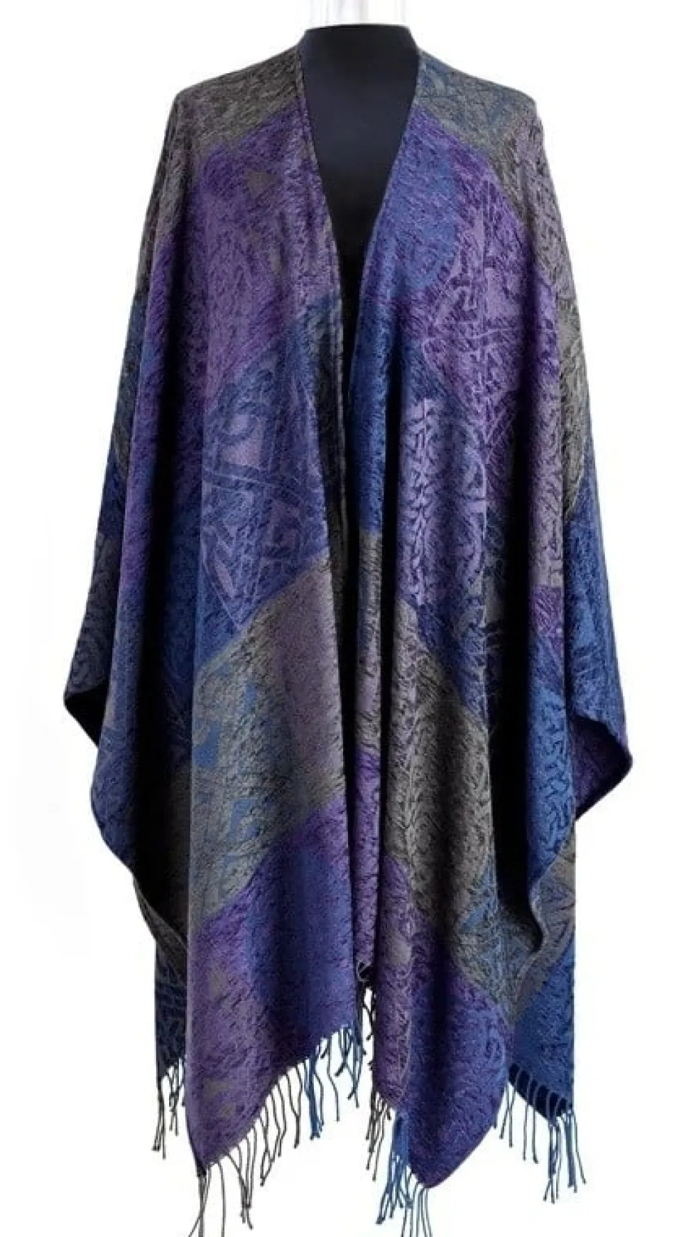 Calzeat of Scotland Celtic Knot Pewter Ruana- Scarves & Wraps