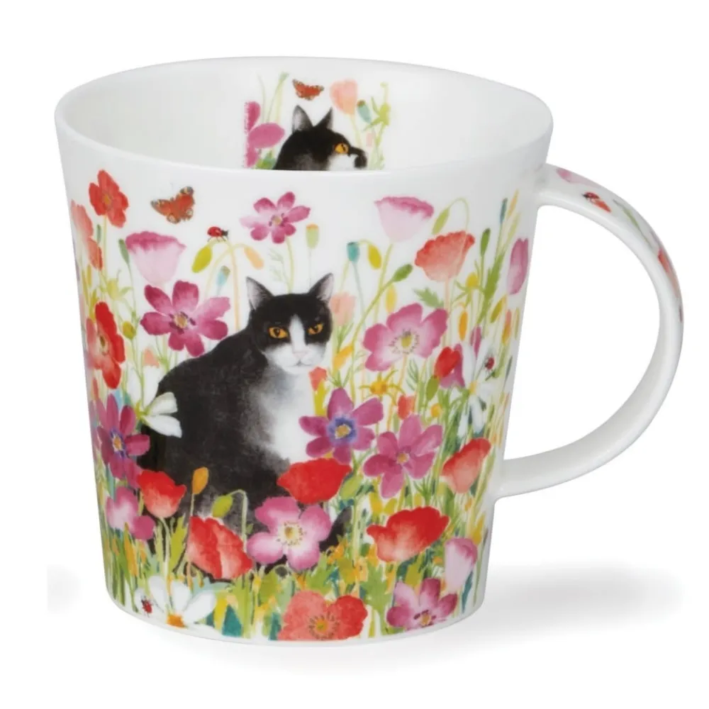 Dunoon Cairngorm Pretty Paws Black & White Mug- Shape: Cairngorm