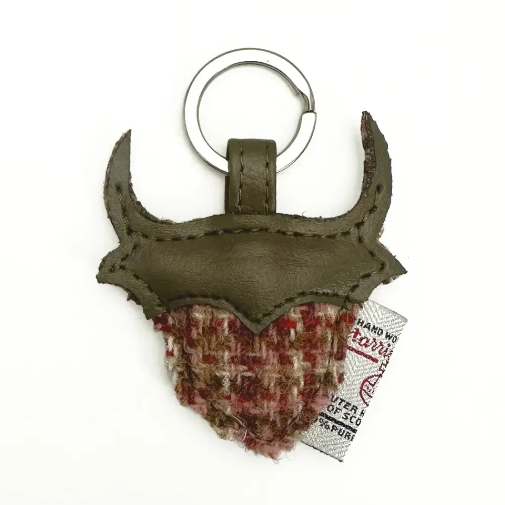 Harris Tweed Maple Highland Coo Keyring- Souvenirs