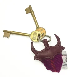Harris Tweed Purple Check Highland Coo Keyring- Souvenirs