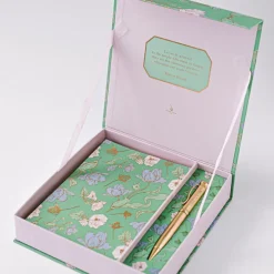 Le Fleurs Parisiennes Luxury Stationery Set- Journals & Other Stationery