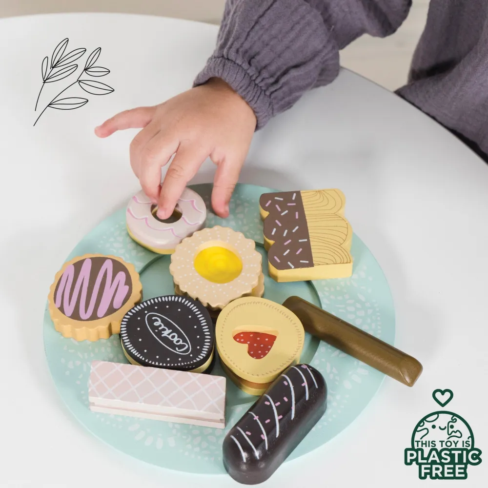 Le Toy Van Biscuits & Plate Set- Toys