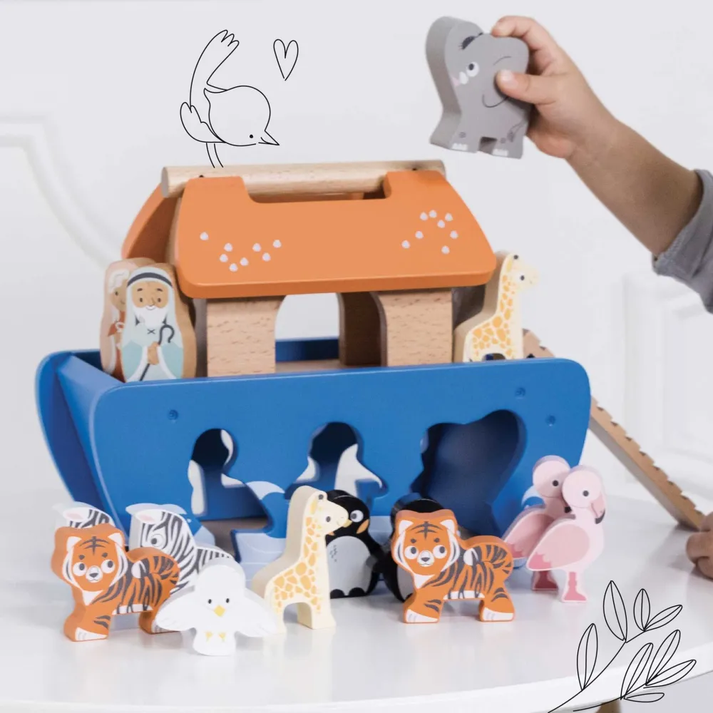 Le Toy Van Noah's Ark & Animals Shape Sorter- Toys