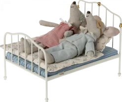 Maileg Bed, Mouse - Off White- Maileg|Toys