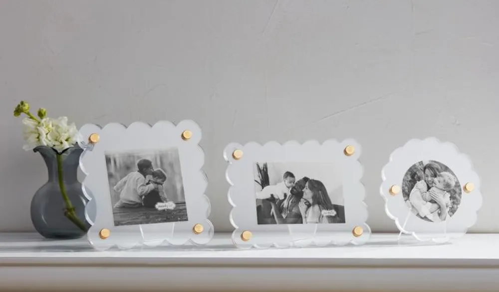 Rectangle Scallop Acrylic Frame- Picture Frames